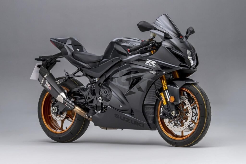 Suzuki GSX-R1000R Stealth Sinister Black Superbike